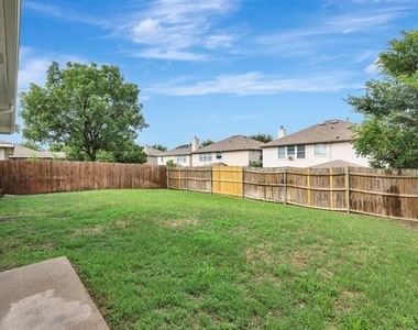 4144 Capstone Drive - Photo Thumbnail 21