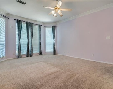 6217 Palomino Drive - Photo Thumbnail 18