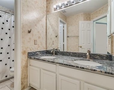 6217 Palomino Drive - Photo Thumbnail 31