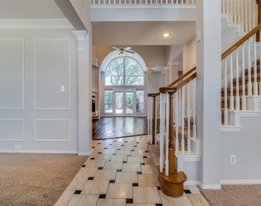 6217 Palomino Drive - Photo Thumbnail 3