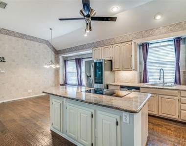 6217 Palomino Drive - Photo Thumbnail 14
