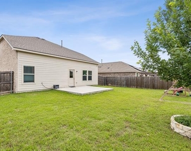 1605 Fields View Drive - Photo Thumbnail 29