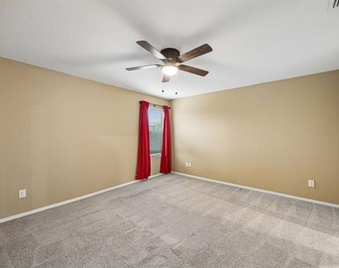 1605 Fields View Drive - Photo Thumbnail 13
