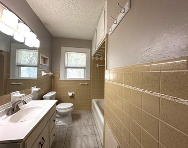2403 Austin Avenue - Photo Thumbnail 6
