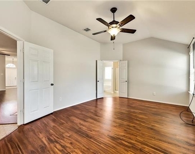8633 Corral Circle - Photo Thumbnail 15