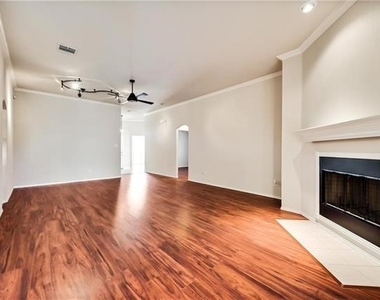 8633 Corral Circle - Photo Thumbnail 9
