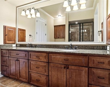 301 Watermere Drive - Photo Thumbnail 17