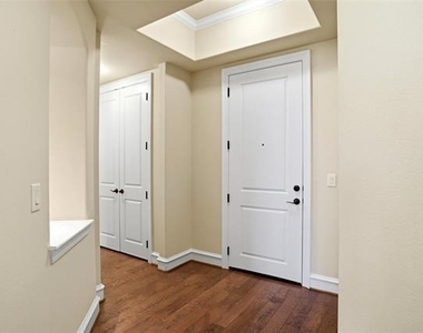 301 Watermere Drive - Photo Thumbnail 26