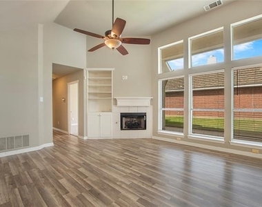 4111 Midrose Trail - Photo Thumbnail 4