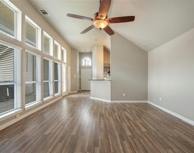 4111 Midrose Trail - Photo Thumbnail 5