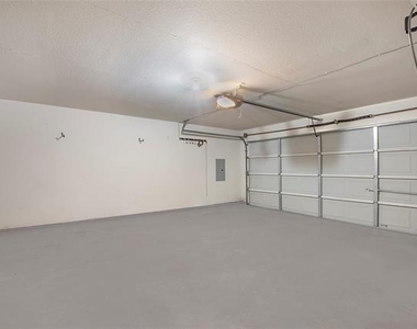 4111 Midrose Trail - Photo Thumbnail 21