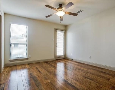 3012 Carmel Street - Photo Thumbnail 22