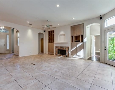 4004 Winter Park Lane - Photo Thumbnail 5