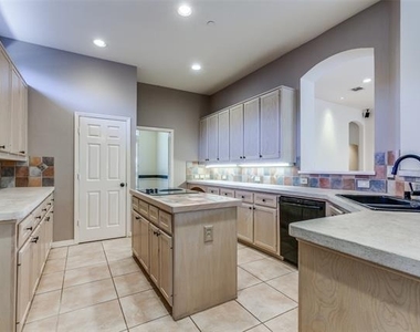 4004 Winter Park Lane - Photo Thumbnail 8