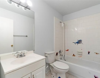 206 Shady Brook Drive - Photo Thumbnail 20