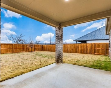 2544 Rambling Road - Photo Thumbnail 22