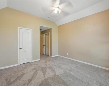 1805 Southwicke Drive - Photo Thumbnail 24