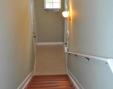 1101 Belmont Place - Photo Thumbnail 20
