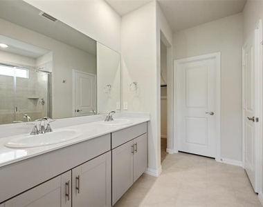 2729 Nene Street - Photo Thumbnail 16