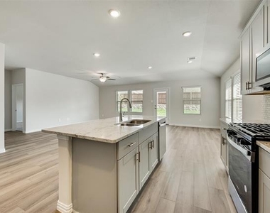 2729 Nene Street - Photo Thumbnail 7