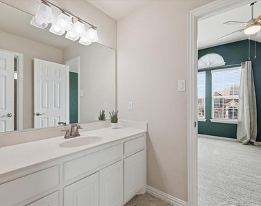 9841 White Bear Trail - Photo Thumbnail 22