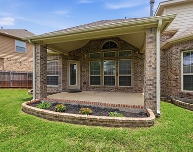 9841 White Bear Trail - Photo Thumbnail 29