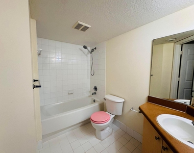 4171 San Marino Boulevard - Photo Thumbnail 7