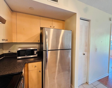 4171 San Marino Boulevard - Photo Thumbnail 20