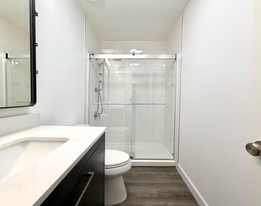 413 N Cypress Drive - Photo Thumbnail 21