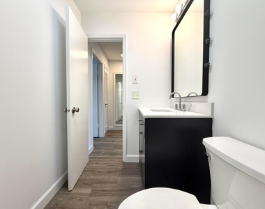 413 N Cypress Drive - Photo Thumbnail 20