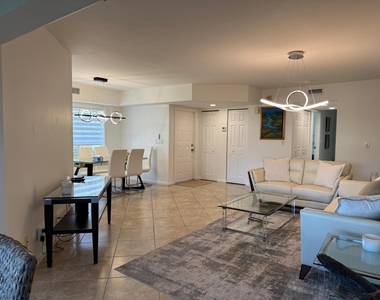 17274 Boca Club Boulevard - Photo Thumbnail 1