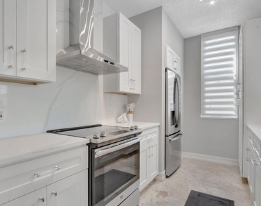 3606 S Ocean Boulevard - Photo Thumbnail 1