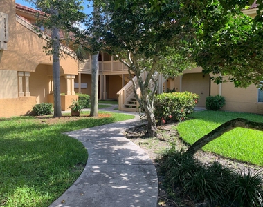 4799 Via Palm Lakes - Photo Thumbnail 2