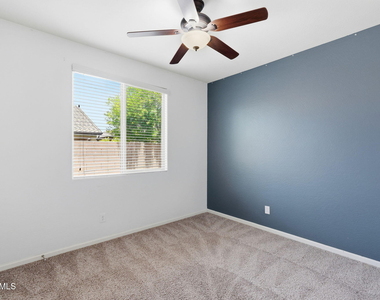 27293 N 78th Lane - Photo Thumbnail 22