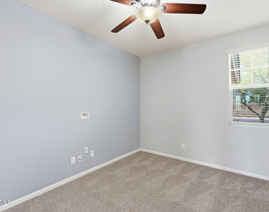 27293 N 78th Lane - Photo Thumbnail 18