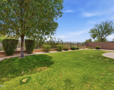 27293 N 78th Lane - Photo Thumbnail 35
