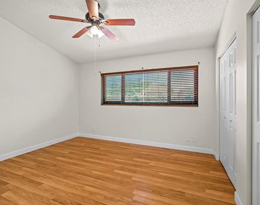 2700 S Oakland Forest Drive - Photo Thumbnail 23