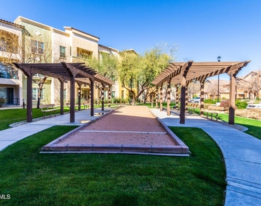 14575 W Mountain View Boulevard - Photo Thumbnail 18