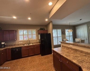 14575 W Mountain View Boulevard - Photo Thumbnail 3