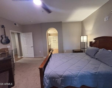14575 W Mountain View Boulevard - Photo Thumbnail 9