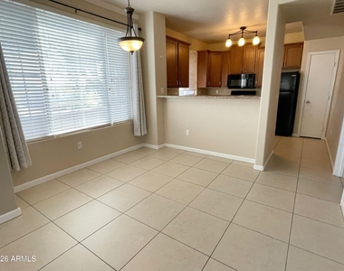 1720 E Thunderbird Road - Photo Thumbnail 6