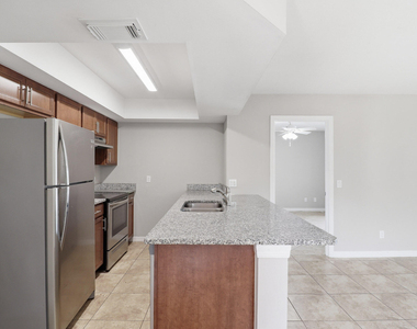 2625 Heathcote Drive - Photo Thumbnail 4
