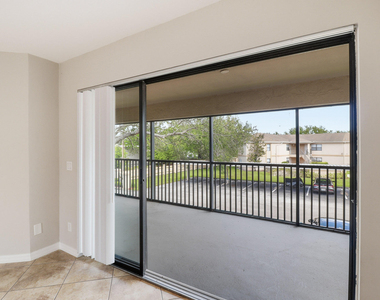 2625 Heathcote Drive - Photo Thumbnail 16