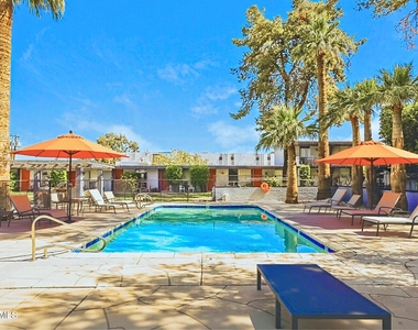 6320 N 16th Street - Photo Thumbnail 9