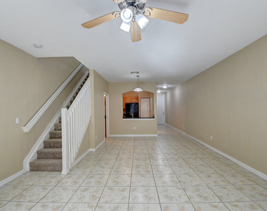 113 Hemingway Court - Photo Thumbnail 6