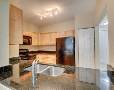 113 Hemingway Court - Photo Thumbnail 2