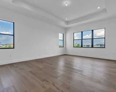 9523 Riverside Park Drive - Photo Thumbnail 20