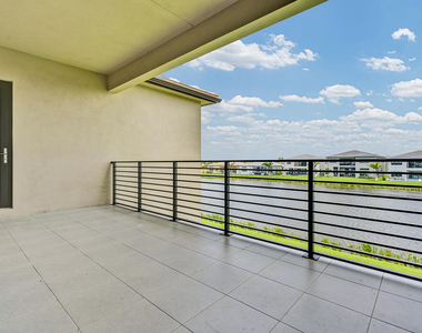 9523 Riverside Park Drive - Photo Thumbnail 24