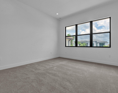 9523 Riverside Park Drive - Photo Thumbnail 27