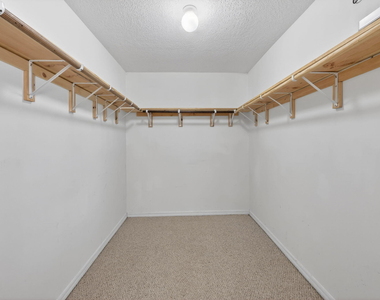1975 Ne 36th Avenue - Photo Thumbnail 30